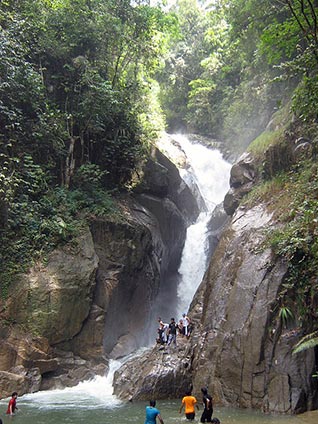 chiling waterfall