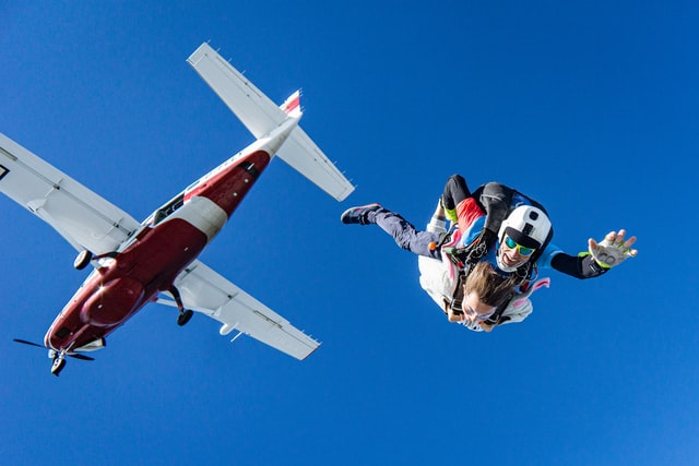 tandem-skydiving-adventure-activities-in-malaysia
